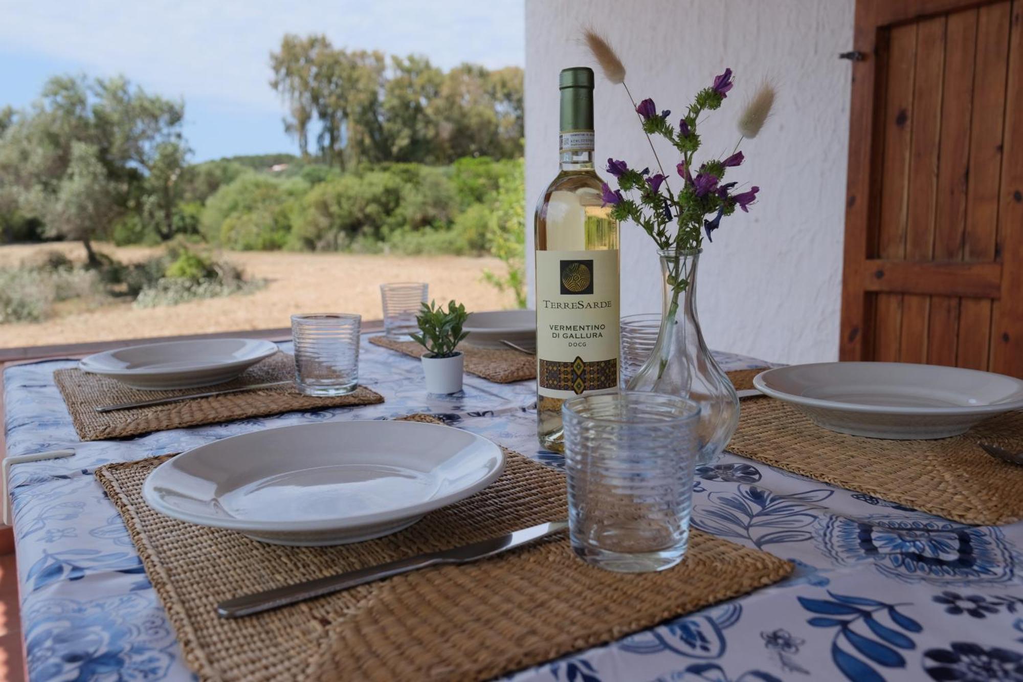 Casa Bianchi - Villa Immersa Nel Verde Carloforte  Luaran gambar